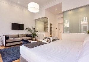 504 Corso Suites