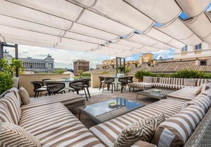 Amazing Penthouse Piazza Venezia