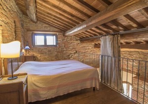 Apartment Borgo Monticelli in Perugia - 7 persons, 3 bedrooms