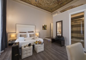 Arenula Suites