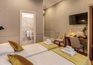 Charme Spagna Boutique Hotel