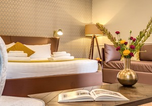 Charme Spagna Boutique Hotel