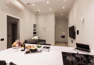 Domus Quiritum Suite Vatican luxury apartment