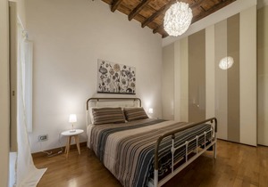 Pantheon Luxury Apartment