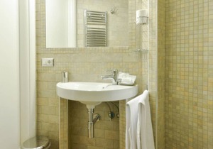 Lata Luxury Apartment (Red)