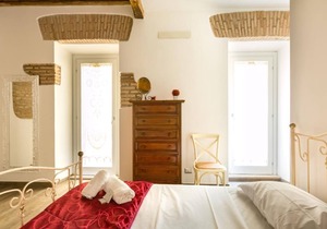 Lovely, cozy apartment with kitchen, balcony and heating. TV, Wi-Fi.