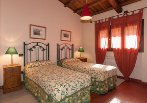 Otricoli Villa Sleeps 8 Pool WiFi