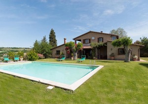Otricoli Villa Sleeps 8 Pool WiFi