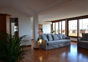Penthouse Cardello Colosseum