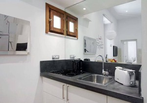 PIAZZA NAVONA SECRET APARTMENT IN THE HISTORICAL CENTER