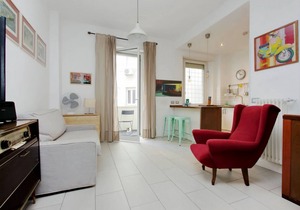 Quaint apartment with vintage furnishings for 6 in the heart of Trastevere