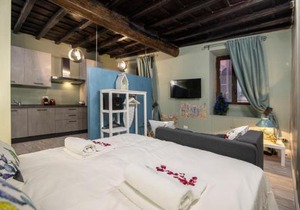 RomeatHome Deluxe suite Campo dei Fiori