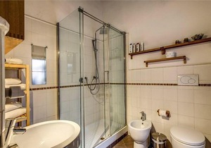 santa cecilia apartment