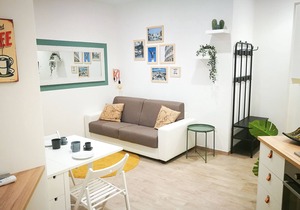 Strategic new two-room apartment 2 steps from the Vatican