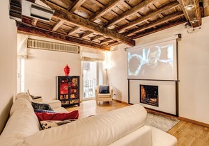 STUNNING DESIGN APARTMENT HEART OF ROME