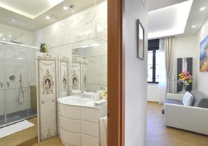 SUITE CASERTA DELUXE near the Royal Palace of Caserta, WIFI, Netflix, parking ...