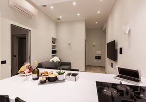 Vatican Luxury Apartment for couples or families