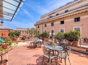Hotel | Rione III Colonna