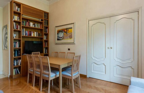 Rione IV Campo Marzio Apartment | 110 m² Apartment ∙ 3 bedrooms ∙ 6 guests