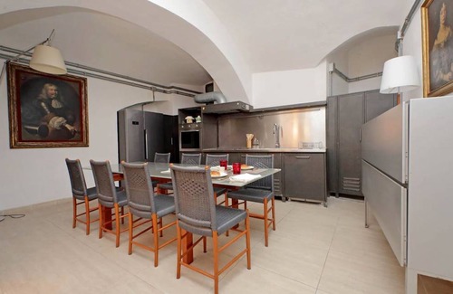 Campitelli Apartment | 115 m² Apartment ∙ 2 bedrooms ∙ 3 guests