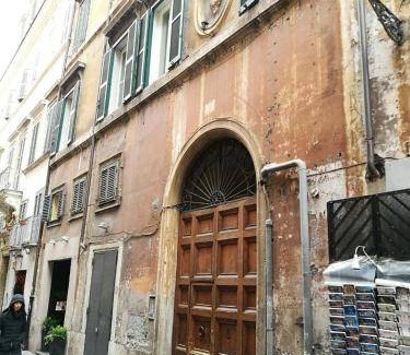Rione VI Parione Apartment | 135 m² Apartment ∙ 3 bedrooms ∙ 12 guests
