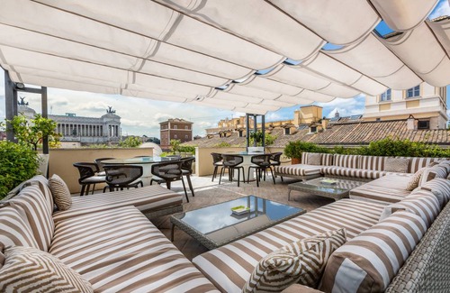 Rome City Centre Apartment | 210 m² Apartment ∙ 4 bedrooms ∙ 8 guests