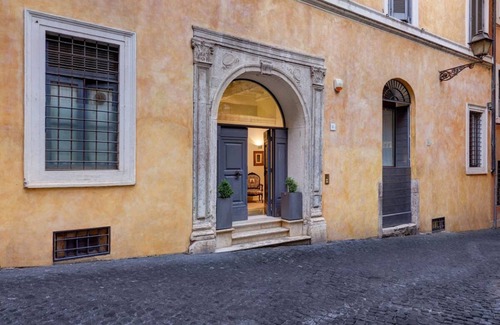 Rione V Ponte Apartment | 400 m² Apartment ∙ 4 bedrooms ∙ 7 guests