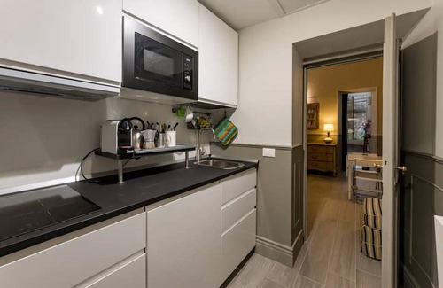 Rione IV Campo Marzio Apartment | 45 m² Apartment ∙ 1 bedroom ∙ 2 guests