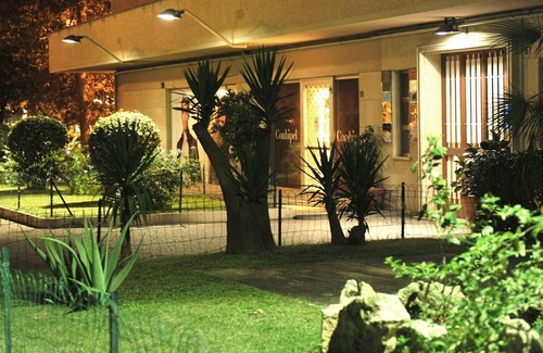 Vatican Apartment | 5 bedrooms, 1 kitchen, 2 bathrooms with shower box