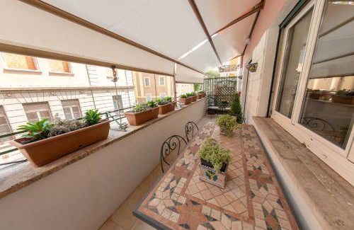 Rione XIV Borgo Apartment | 80 m² Apartment ∙ 2 bedrooms ∙ 4 guests