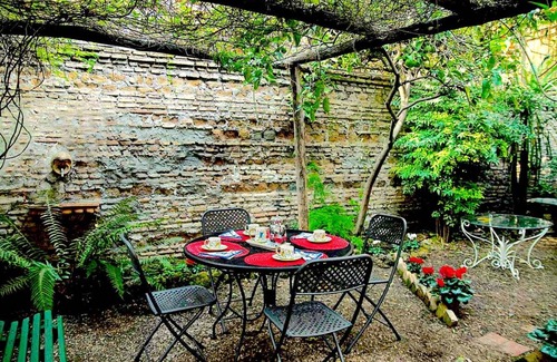 Trastevere Apartment | Apartment ∙ 1 bedroom ∙ 4 guests