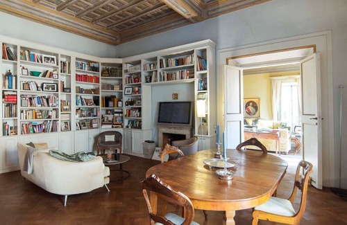 Rione V Ponte Apartment | Apartment ∙ 3 bedrooms ∙ 5 guests