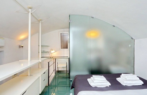 Rione V Ponte Apartment | Apartment in Rome with 0 bedrooms sleeps 2