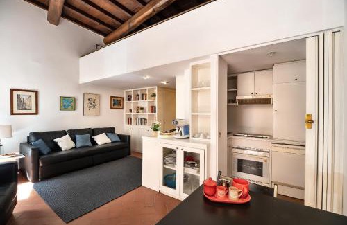 Rione VI Parione Apartment | Appartamento via dei Baullari