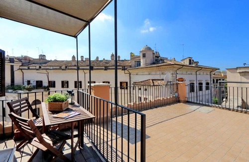 Rione IV Campo Marzio Apartment | Arancio Terrace Loft | Romeloft