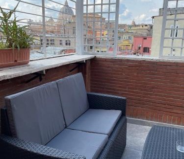 Rione XIV Borgo House | Art Atelier Vaticano Guest House