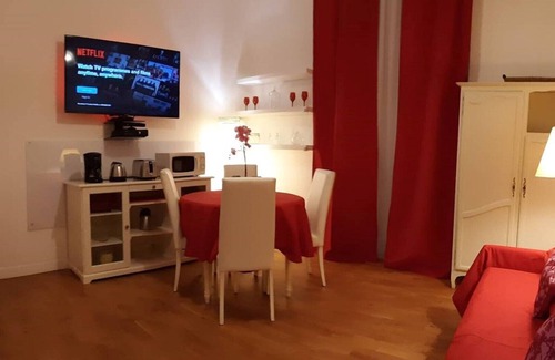 Rione XIV Borgo House | Best location in Rome - Smart Lodgings Red