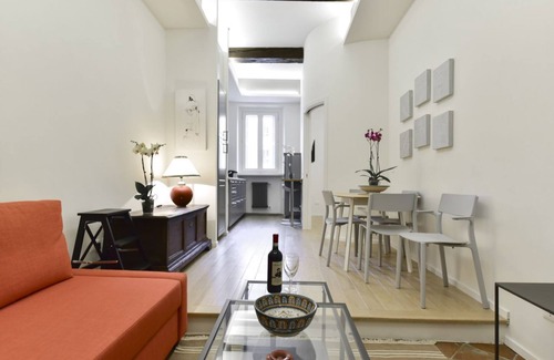 Rione VII Regola Apartment | Campo de' Fiori Brand New Apartment