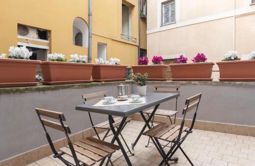Rione VI Parione Apartment | Campo De' Fiori Central Flat