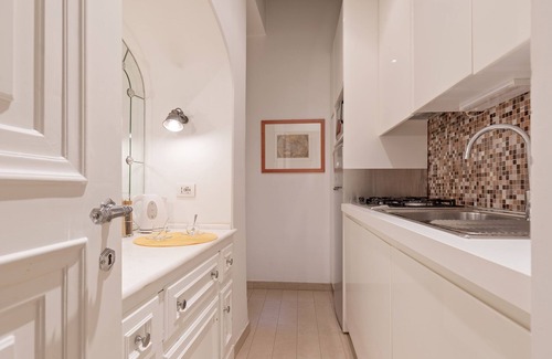Navona Apartment | Cancelli | Cozy and comfortable in the heart of Rome