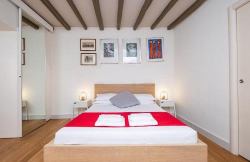 Rione VIII Sant'Eustachio Apartment | Casa Di Armando al Pantheon