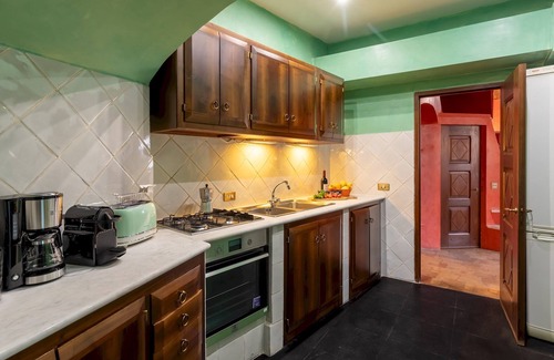 Rione V Ponte Villa | Casa Makam 4, Emma Villas