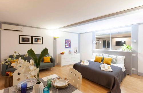 Rione III Colonna Apartment | Casa Paola Guesthouse