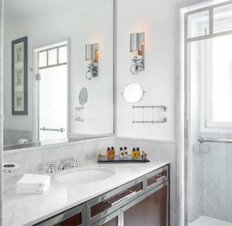 Rione IV Campo Marzio Apartment | Casa Violante Luxury Apartment