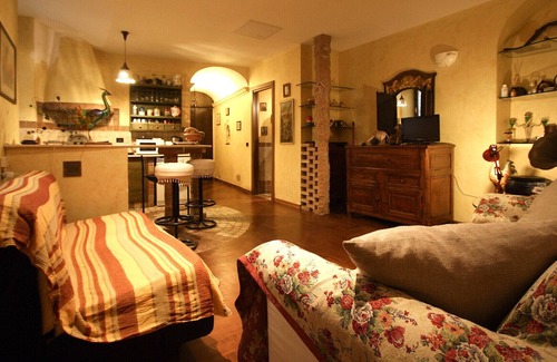 Monti Apartment | Colosseum Charming Apartment