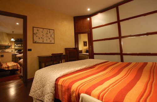 Monti Apartment | Colosseum Charming Apartment