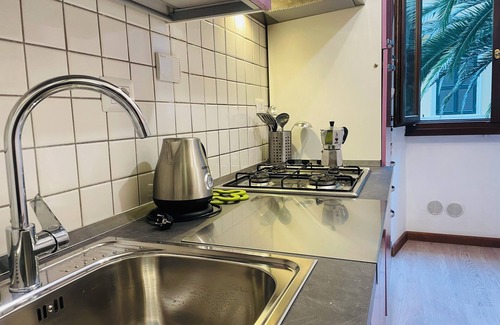 Monti Apartment | *COLOSSEUM STYLISH APARTMENT*