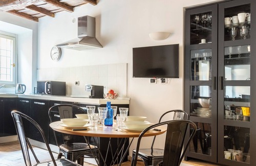 Monti House | Completely renovated apartment next Colosseum n.2