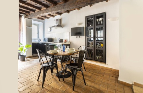 Monti House | Completely renovated apartment next Colosseum n.2