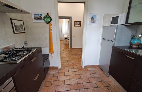 Rione IV Campo Marzio House | Croce Palace unit 5 - heart of Rome/up to 6 guests